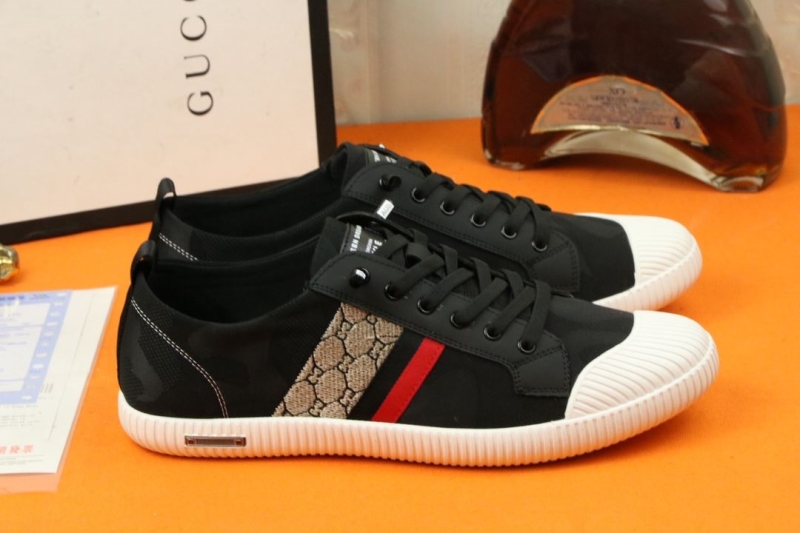 Gucci Casual Shoes